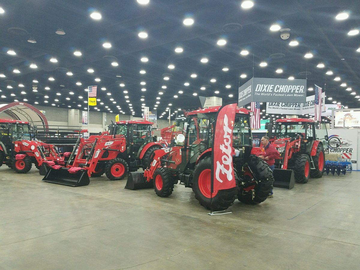 ZETOR Brand introduces new tractors and new design to North America